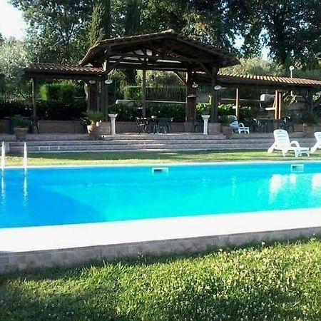 Agriturismo Borgo Nuovo Sant'Agata Dei Goti Hotel Migliara-San Silvestro Luaran gambar